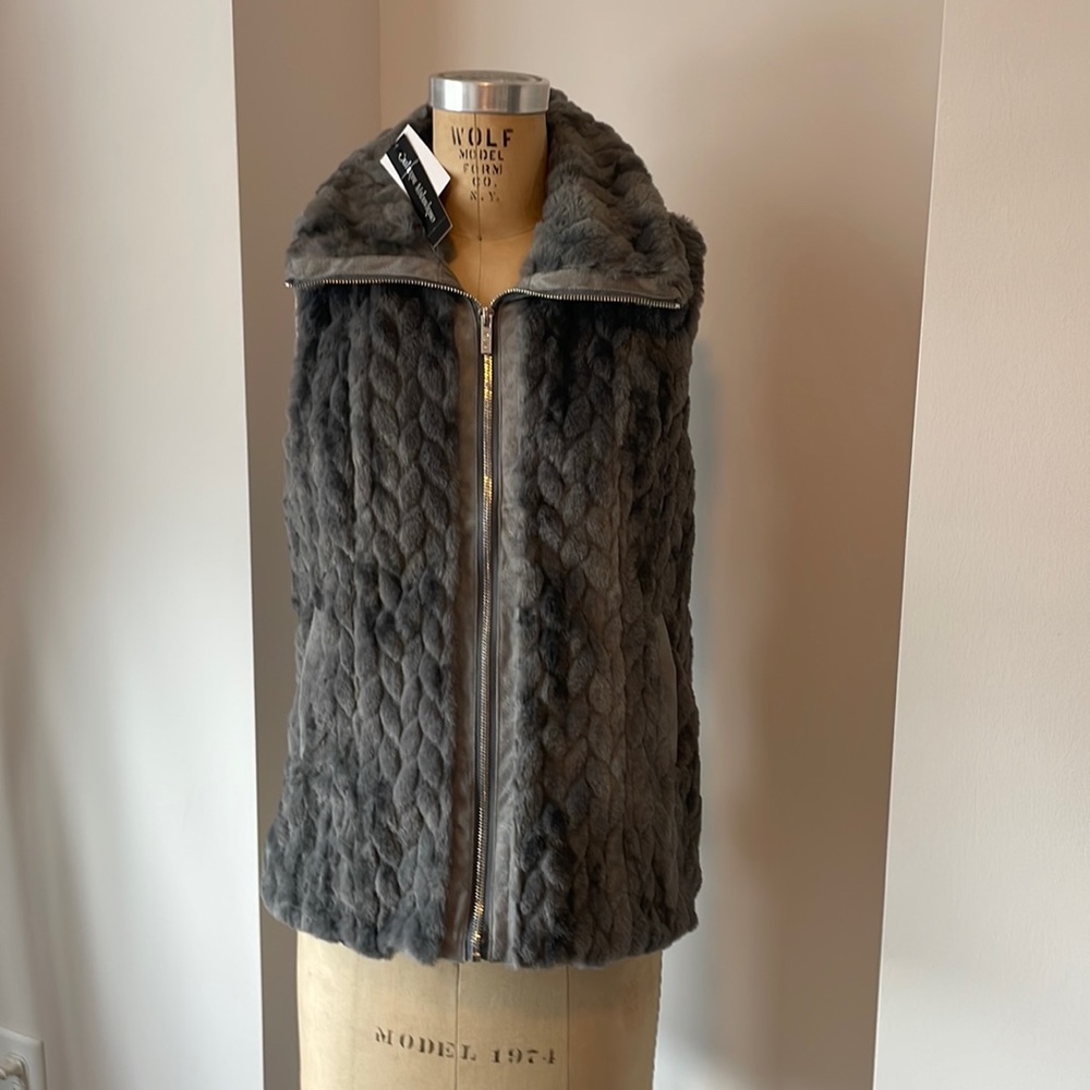 Catherine Malandrino Gray Faux Fur Vest size XS NWT